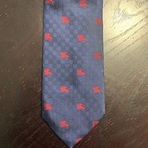 Men's Burberry tie (100% silk)